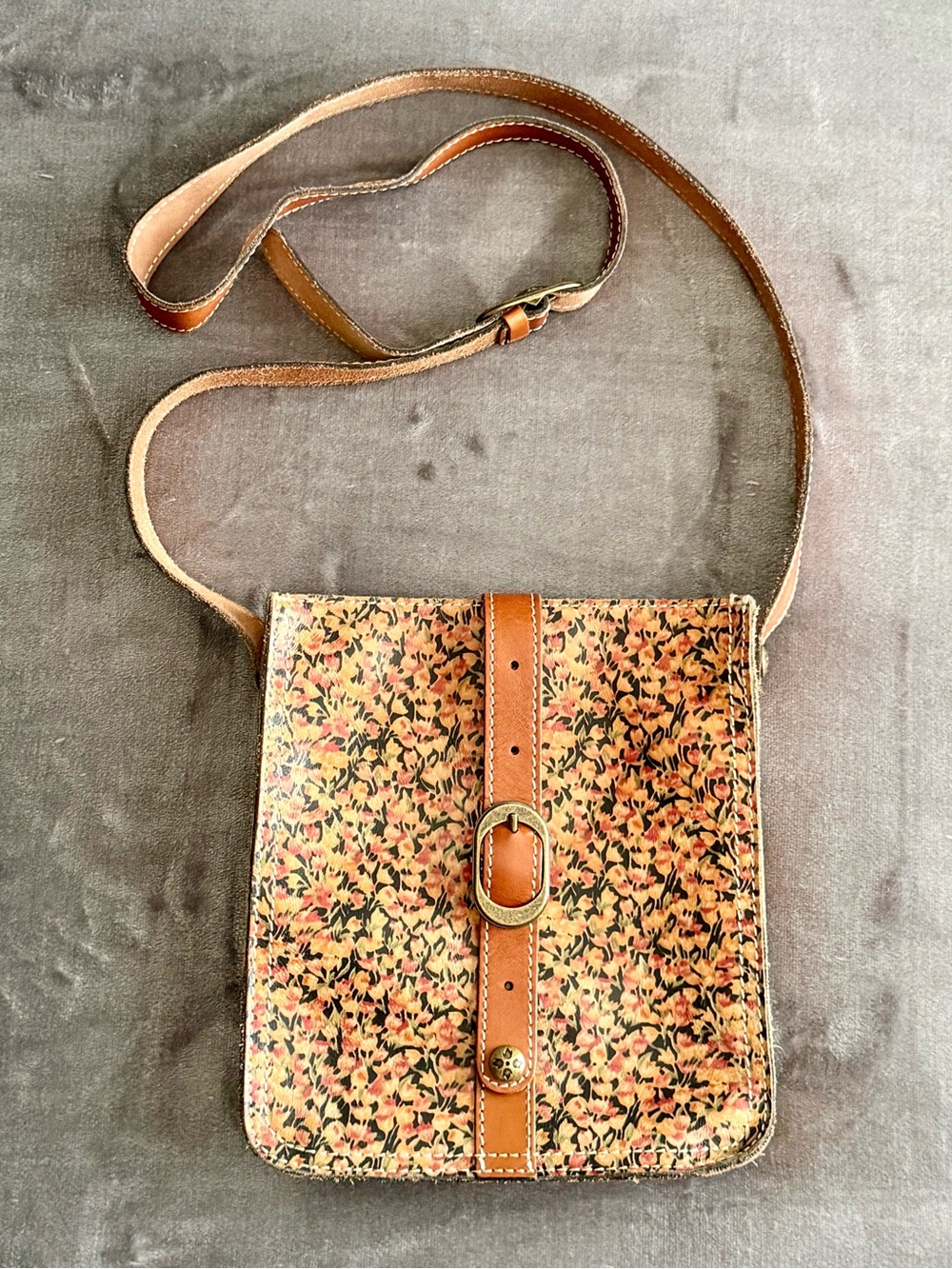 Patricia Nash Ditsy Floral Crossbody Leather Bag 9.5”x9” Boho Cowgirl